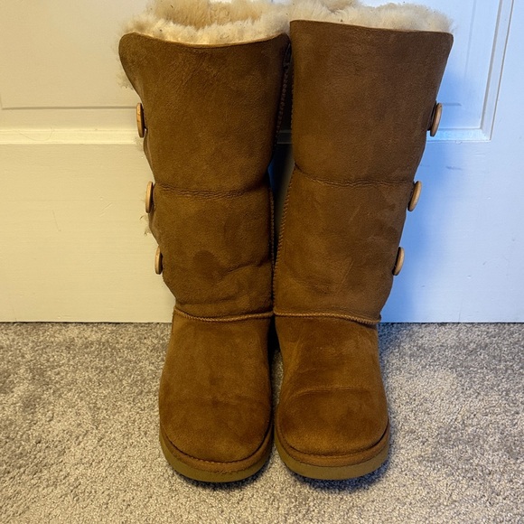 UGG Shoes - UGG Tall Suede Shearling Boots  Women’s Sz 9